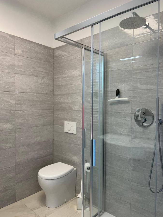 Agua Apartment With Beach Included Lido di Jesolo Exterior foto